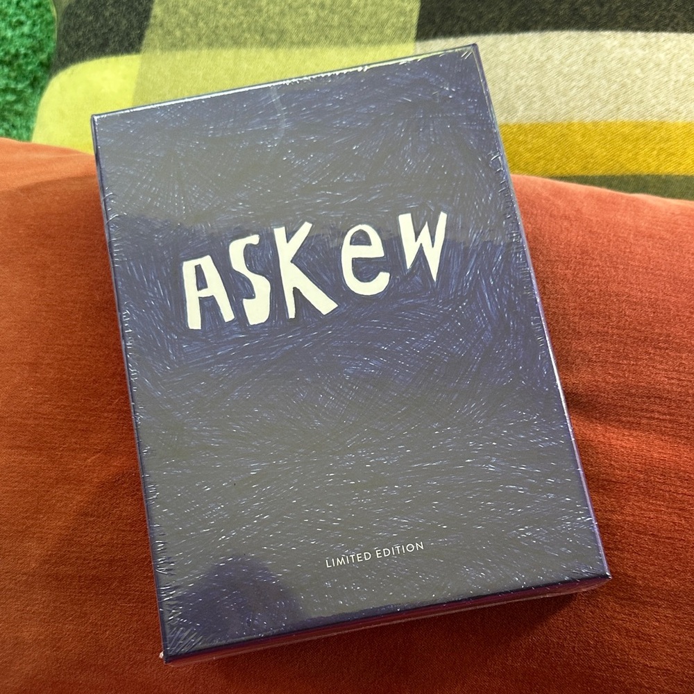 NWT Baron Fig “Askew” Limited Edition Ruled Hardcover Notebook